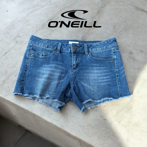 O'Neill, Women's Blue Denim Shorts, Size 9 - Picture 1 of 8